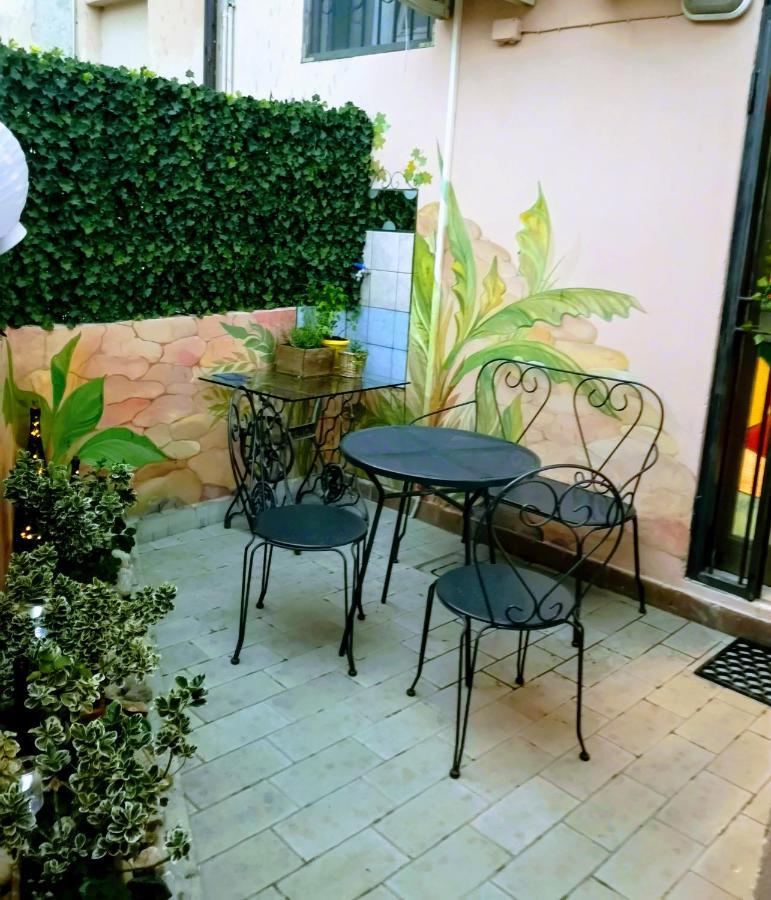 2Bcentral Desenzano del Garda Ngoại thất bức ảnh